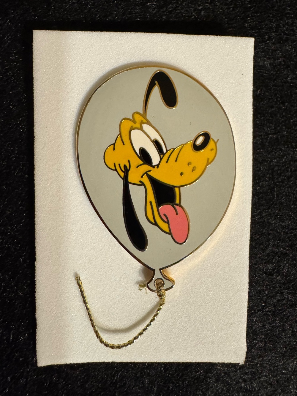 Disney Cast Exclusive Pluto Balloon Pin